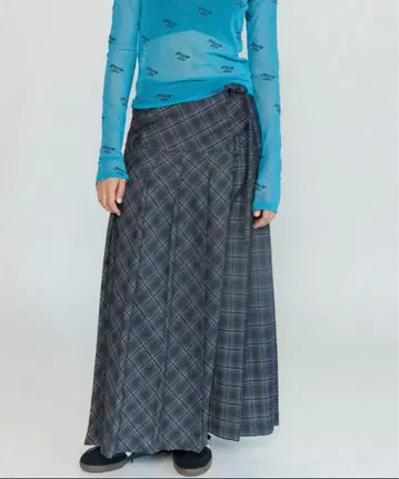 Low Waist Maxi Pleated Skirt