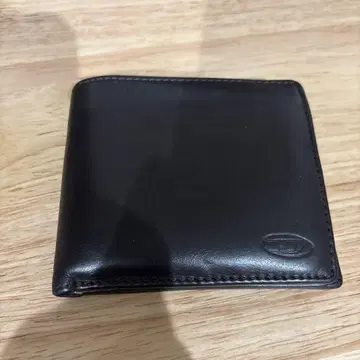 블랙 가죽 접이식 지갑