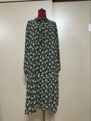 ONL 한국제 긴팔 맥시 길이 롱 원피스 그린 계열 보타이 꽃무늬