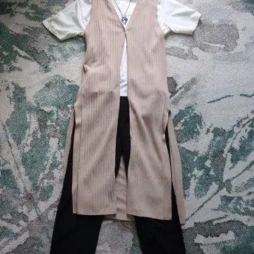 새상품 내추럴 뷰티 베이직 롱베스트