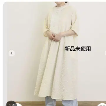 SM2 새상품 플라켓 레이스 절개 원피스