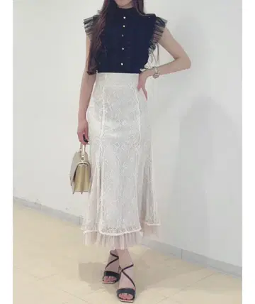 MERCURYDUO 머큐리 듀오 밑단 튤 레이스업 머메이드 스커트
