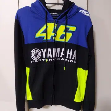 야마하 VR 46 후드티