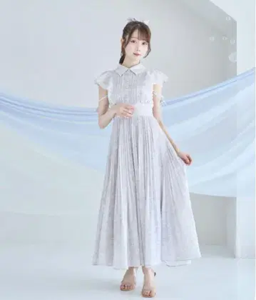 로제 뮤즈 pleats floral print dress 그레이