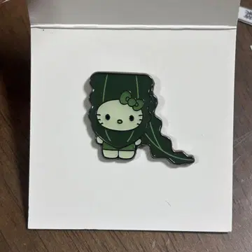 헬로키티 핑 배지 마콘부 일본관 모키티 만박