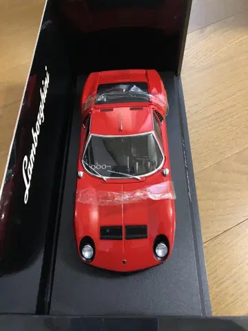 람보르기니 미우라 P400 SV 레드 1/18