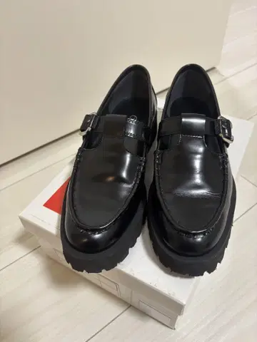 [새상품급] 긴자 카네마츠 로퍼