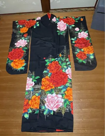 후리소데 꽃무늬 블랙 컬러 장미 빈티지 앤티크