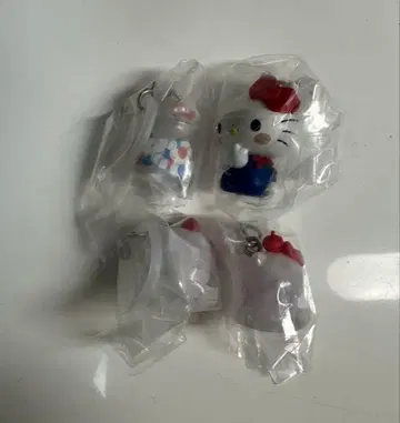 메지루시 액세서리 몬치치 x 헬로키티