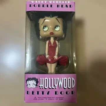 Betty Boop Wacky Wobbler 피규어