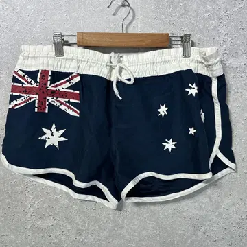 HOXLEY AUSTRALIA (14) 쇼로 팬츠*국기 프린트*리조트