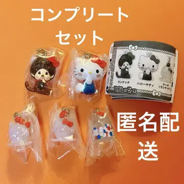 몽치치 x 헬로키티 메지루시 액세서리 컴플리트
