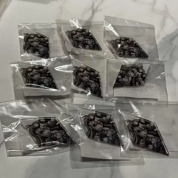 희망의 조각 아크릴 배지 이리마 미토