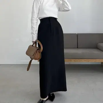 블랙 슬릿 롱 스커트