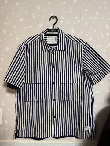 sacai 스트라이프 셔츠