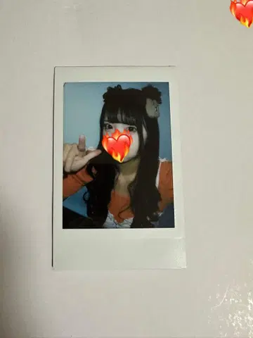 코구마마무 큥과 크라프트 MV 의상 렌폴라로이드