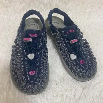 [ 새상품급 ] KEEN UNEEK SLICE FADE 킨 유니크 샌들