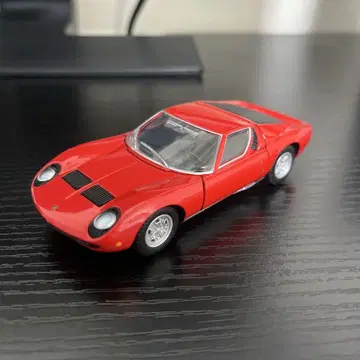 람보르기니 미우라 P 400 S