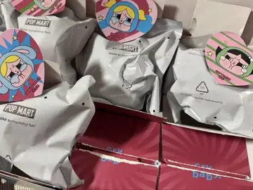 POP MART CRYBABY x 파워퍼프 걸즈 시리즈 2개