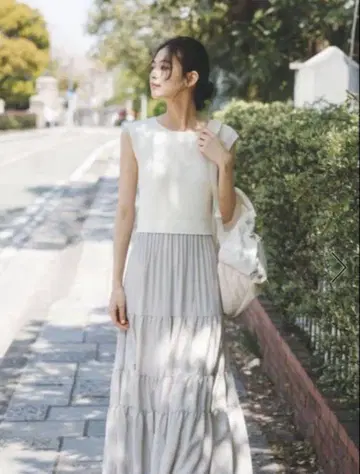 NATURAL BEAUTY BASIC 티어드 도킹 니트 원피스