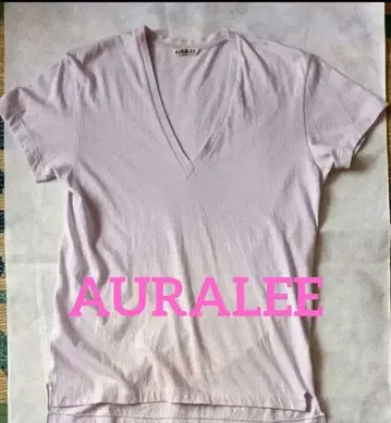 이에나 AURALEE V넥 반팔 T셔츠