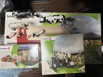 Schleich 마구간 + 덤 동물 피규어 세트