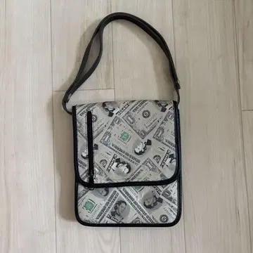 Jeremy Scott 달러 지폐 패턴 파우치 아카이브