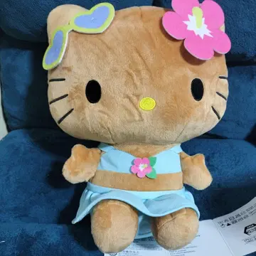 헬로키티 봉제 인형 꽃 장식 포함