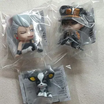 어깨 쿵 Fig. 죠죠의 기묘한 모험 스타더스트 크루세이더즈 4