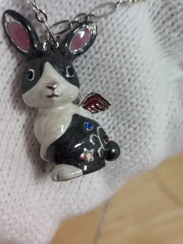 ANNA SUI 목걸이 천사의 토끼