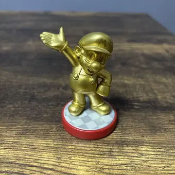 amiibo 골드 마리오 피규어