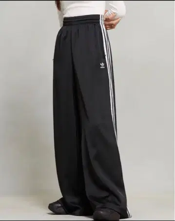 adidas 새틴 와이드 레그 팬츠 S