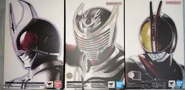 S.H.Figuarts 진골조제법 가면라이더 3종 세트 + 부속품 포함