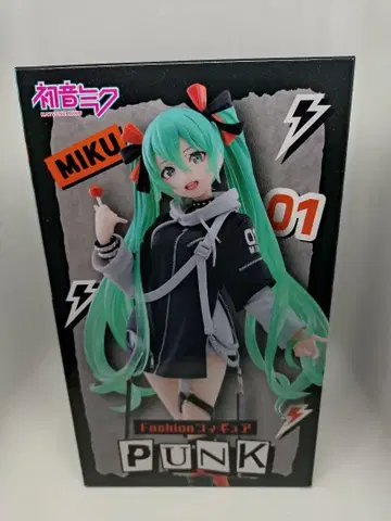 하츠네 미쿠 Fashion 피규어 PUNK