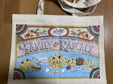 Bettys 토트백 신상