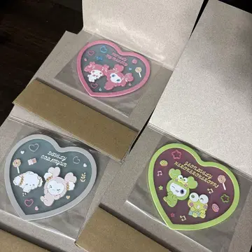 새상품 TWICE LOVELYS x SANRIO 클리어 러버 코스터