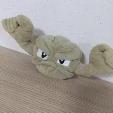 롱스톤 핏 봉제 인형