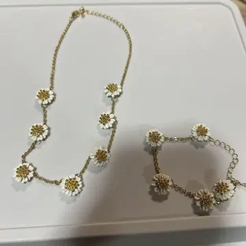 새상품 플라워 목걸이&팔찌 다즈린