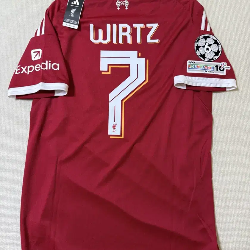 WIRTZ 7番 リバプールのユニフォーム 25-26 L WIRTZ 7番 リバプールのユニフォーム 25-26 M Florian Wirtz #7