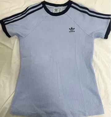 adidas 라이트 블루 반팔 티셔츠