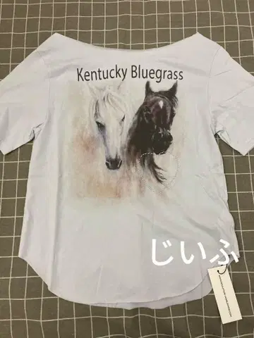 Sculptor Kentucky Bluegrass 오프숄더 티셔츠