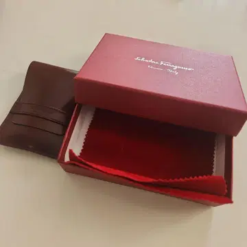 미사용 Ferragamo 구두 주걱