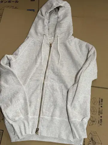 ORCIVAL 오르치발 후드티