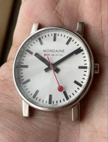 스위스 철도 MONDAINE 쿼츠 시계