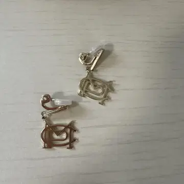 귀걸이