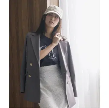 새상품급 프로포션 PROPORTION 테일러드 자켓 골드 버튼