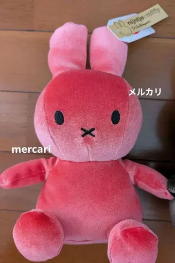 [ 새상품급 오란다 한정판 택 포함 ] 미피 벨벳 봉제 인형 핑크