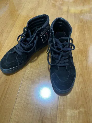 문에이지 데빌먼트 키요하루 스니커즈