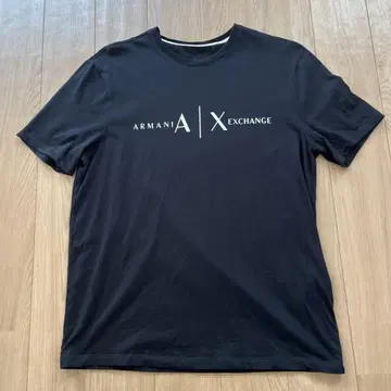 Armani Exchange 반팔 T셔츠 S 사이즈 블랙