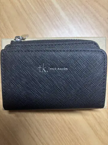 다케오 키쿠치 키케이스